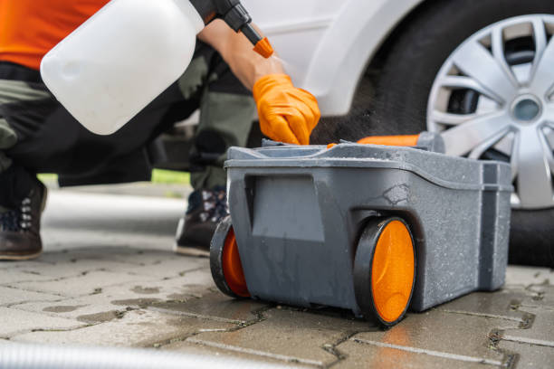 Best Portable restroom solutions  in Ecorse, MI